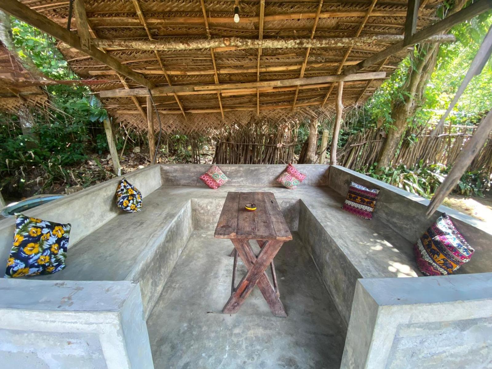 דיקוולה Lazy Monkey Surfhostel - Sri Lanka מראה חיצוני תמונה